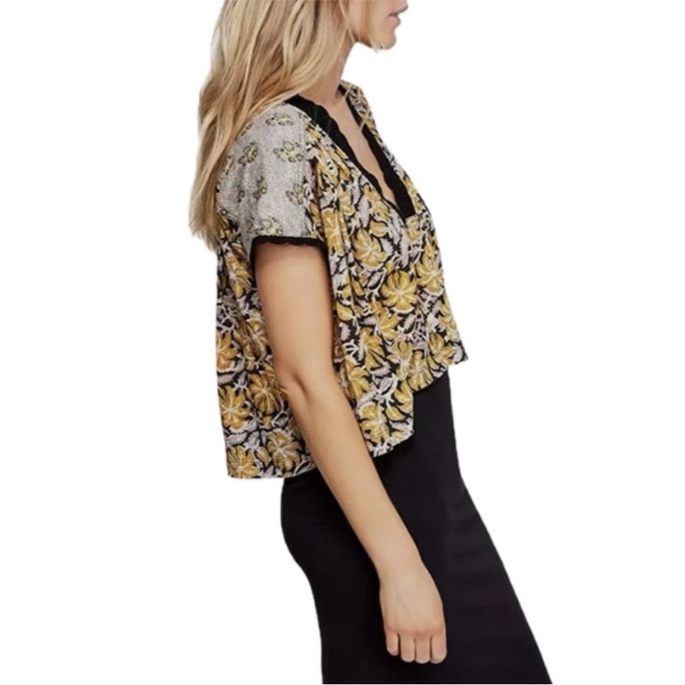 Free People Leilani Mixed-Print Floral Cropped Top - Picture 2 of 9